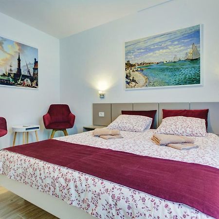 Apartman Morena Novigrad Istria エクステリア 写真