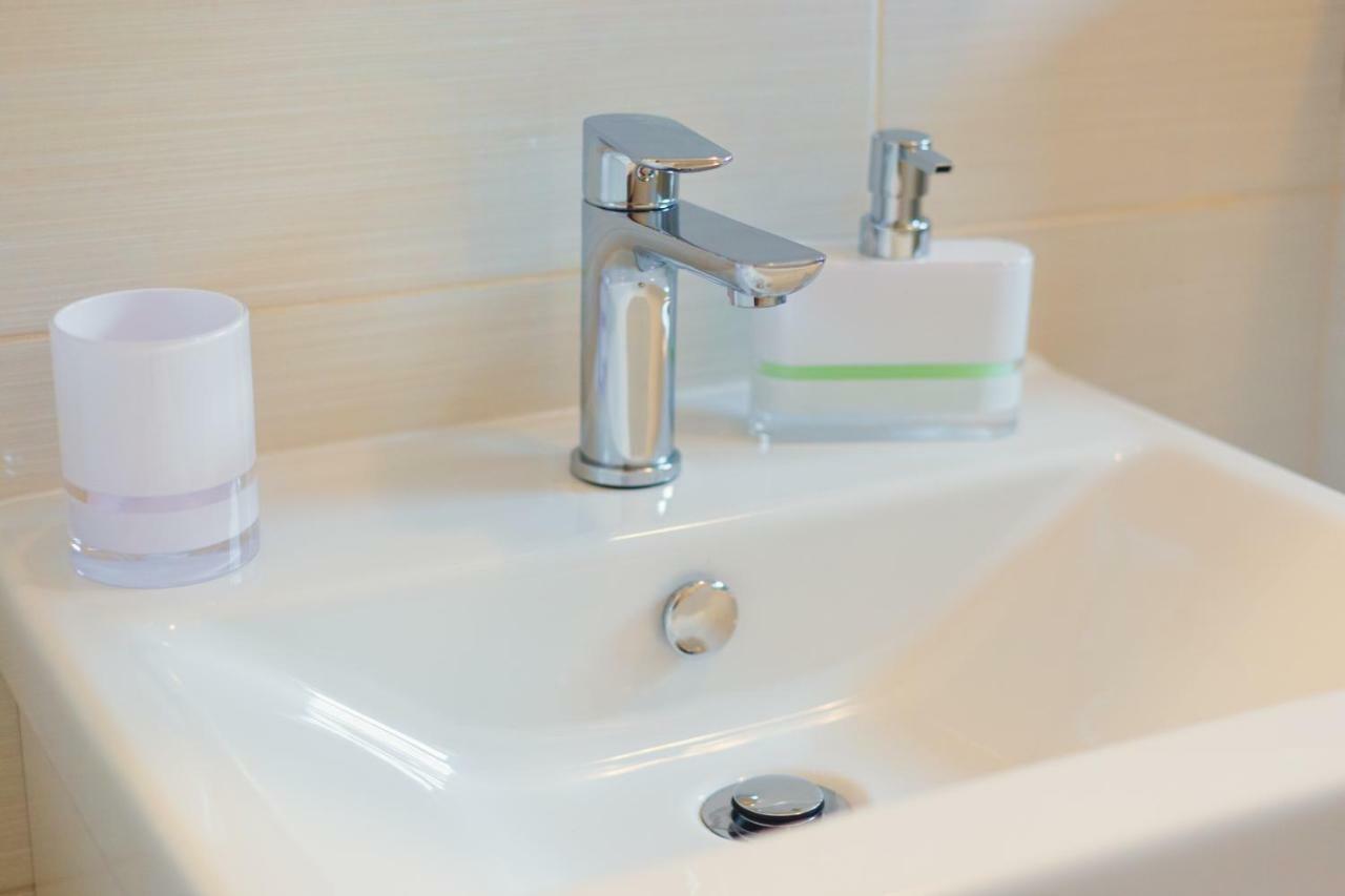 Apartman Morena Novigrad Istria エクステリア 写真